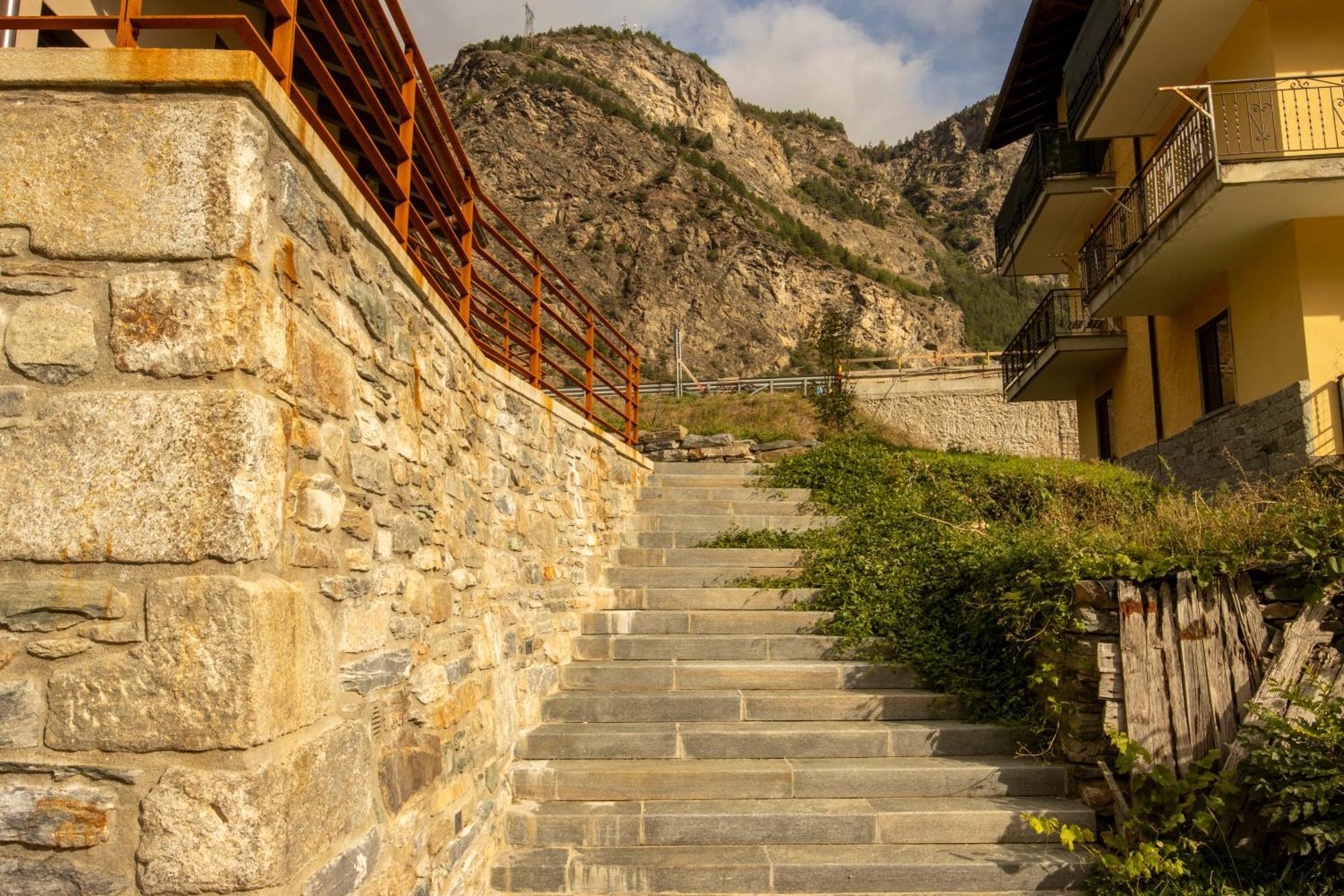 Little Paradise - Ampio Monolocale Арвье Экстерьер фото